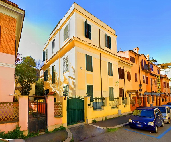 Villa Luzzatti image 1